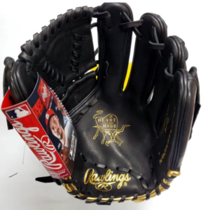 New Rawlings Heart of the Hide PRO206F-30B Right Hand Throw Glove 12"